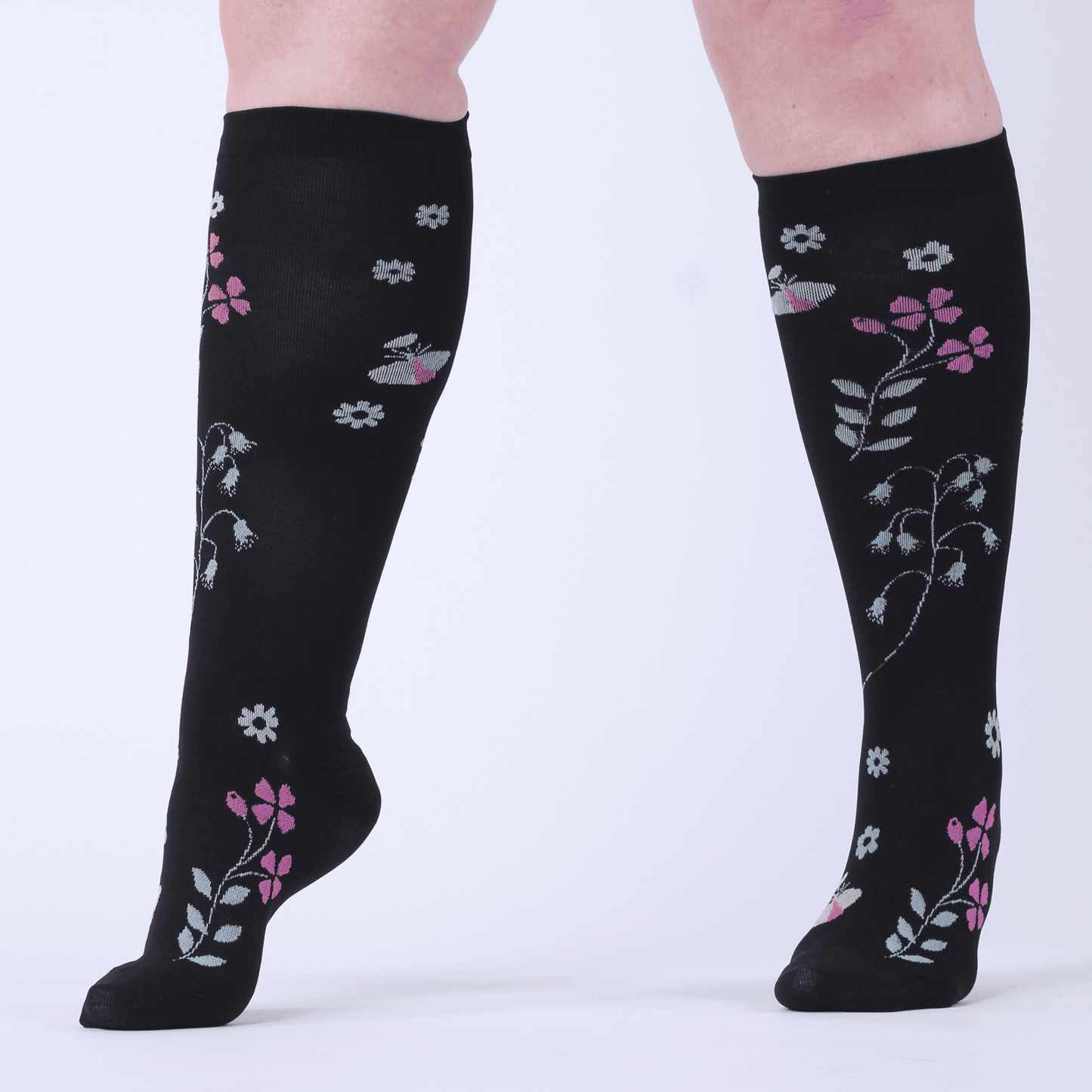 Kompressionsstrümpfe extra breit Blumen