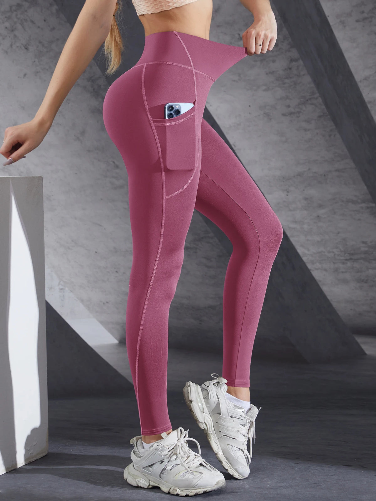 Vital™ UtilityForm Pocketed High-Waist Yoga Leggings