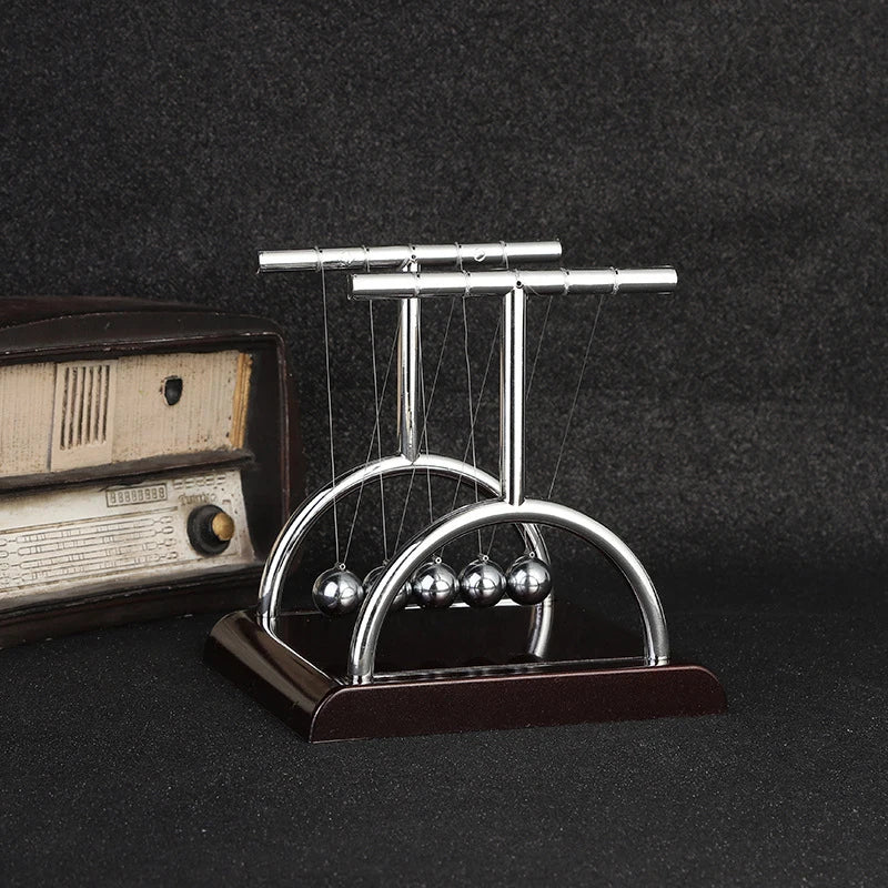 VitaHome™ KineticBalance Newton's Cradle (Metall-Kugelspiel) – Ansicht 10