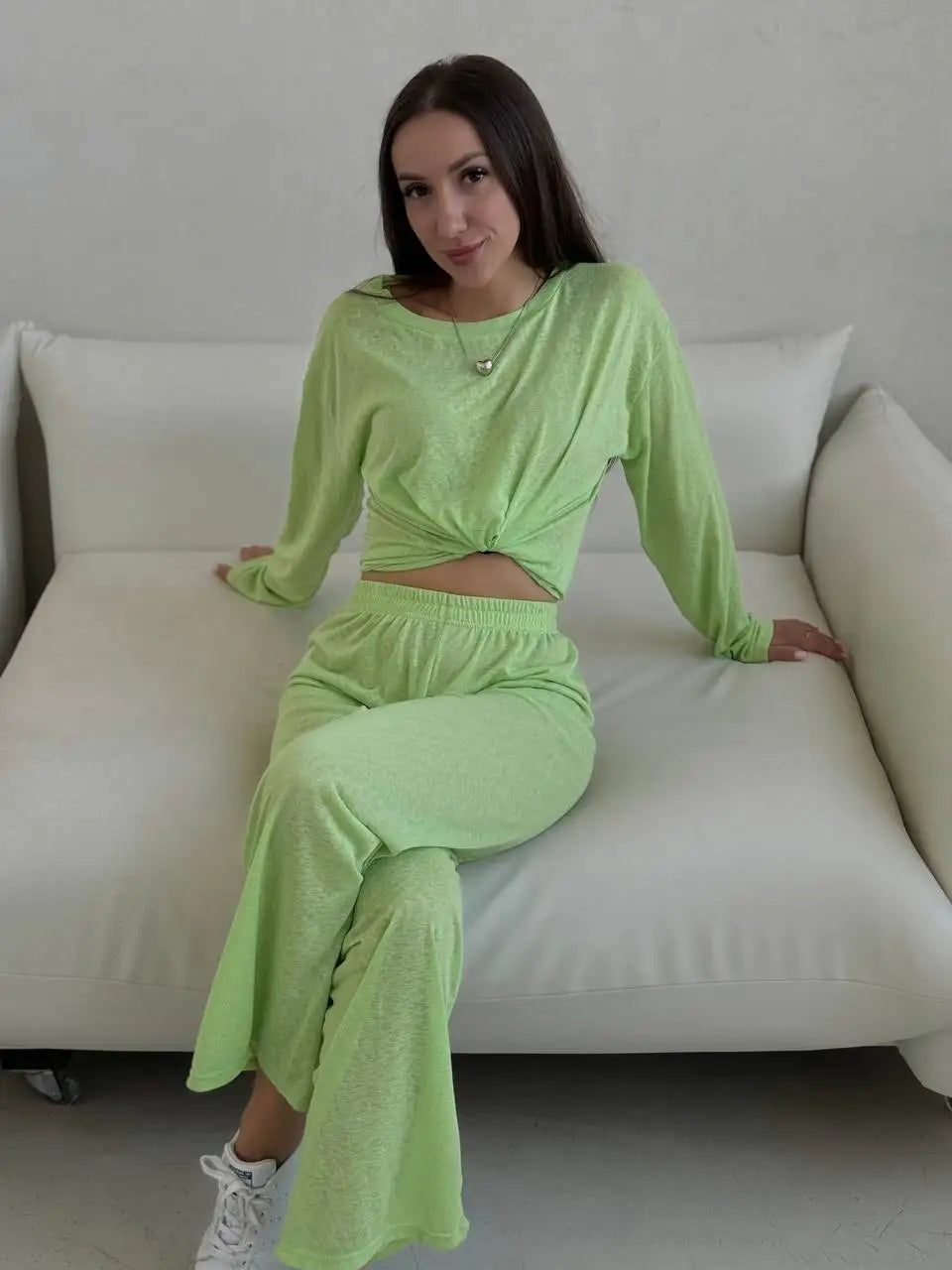 VitaCare™ SilkyKnit Basic Longsleeve Loose Bottom Top