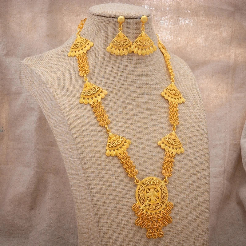 Schmuckset in Goldoptik mit Blütenmotiv – Ansicht 10