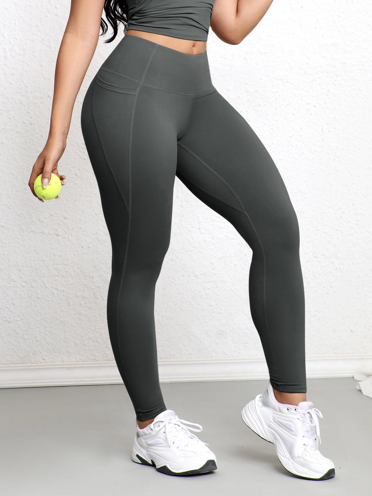 Vital™ UtilityFlex High-Waist Pocketed Push-Up Yoga Leggings