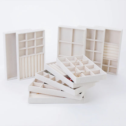 Schmuckbox aus Samt mit Schmucktablett 8-teilig – Ansicht 2