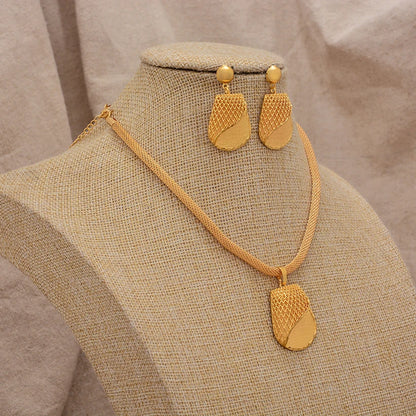 Schmuckset in Goldoptik mit Blütenmotiv – Ansicht 3
