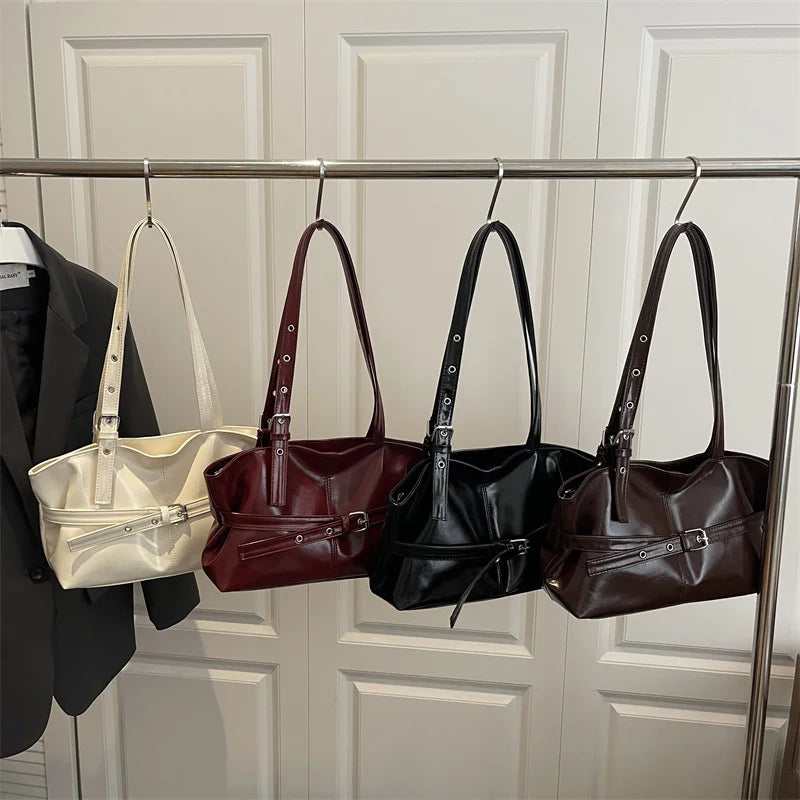 Luxury Wine Red Underarm Bag for Women Autumn/Winter Retro Commuter Shoulder Bag Casual Large Capacity Rivets Belt Totes – Ansicht 6
