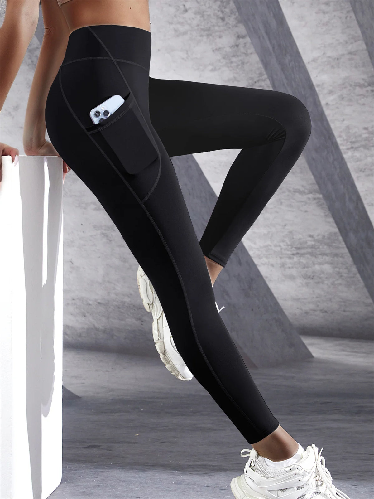 Vital™ UtilityForm Pocketed High-Waist Yoga Leggings