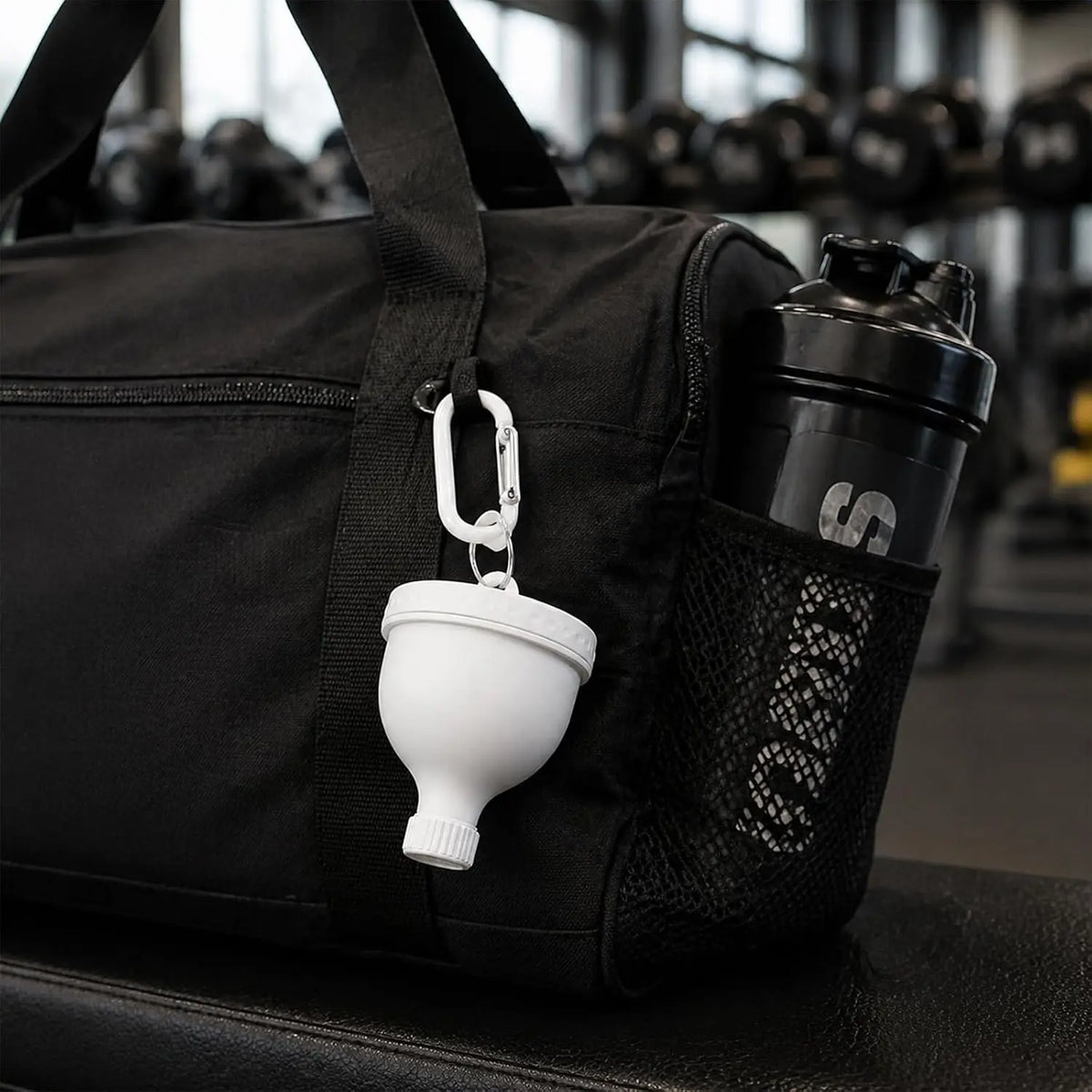 VitaCare™ Portaflow Protein Powder Funnel & Travel Container (2er-Pack) – Ansicht 4