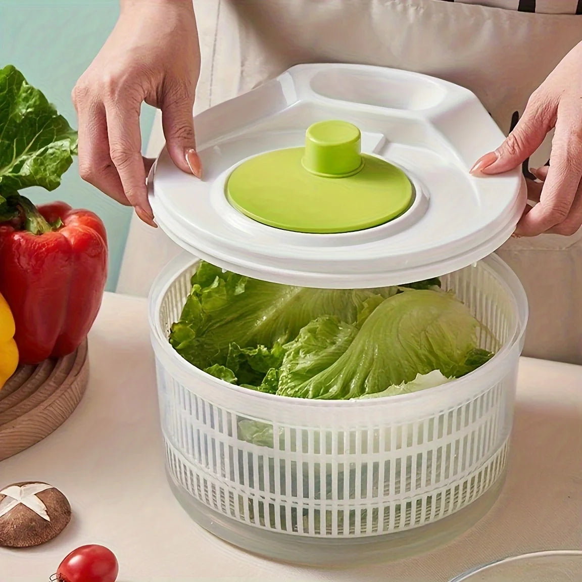 Salatschleuder manuell mit Sieb
